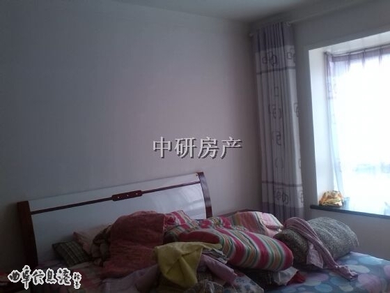 春秋小学【曲阜一中】附近3室精装拎包入住 -